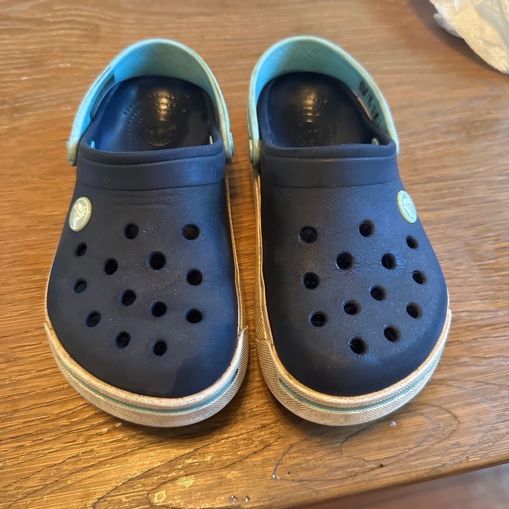 Crocs size 13